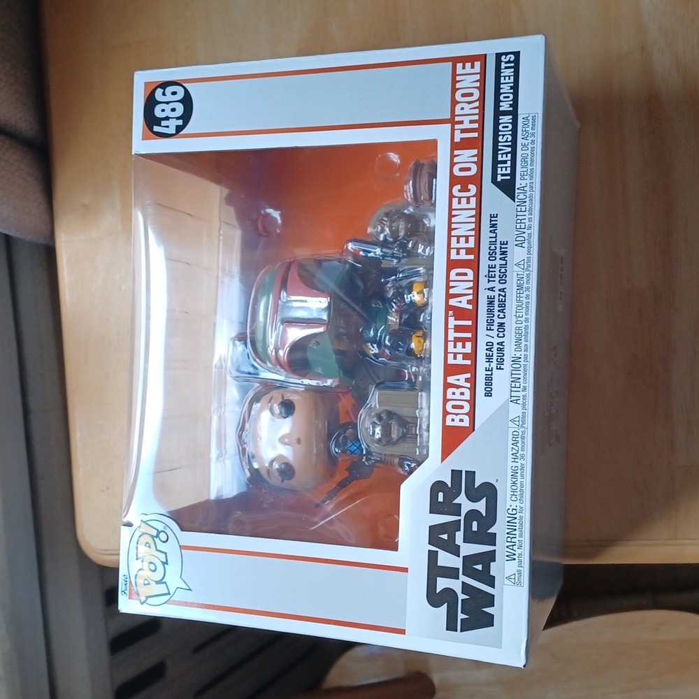 Starwars Funko Pop 486 Boba Fett and Fennec on Throne